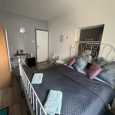 Szarkafeszek Hotel Keszthely Eksteriør billede