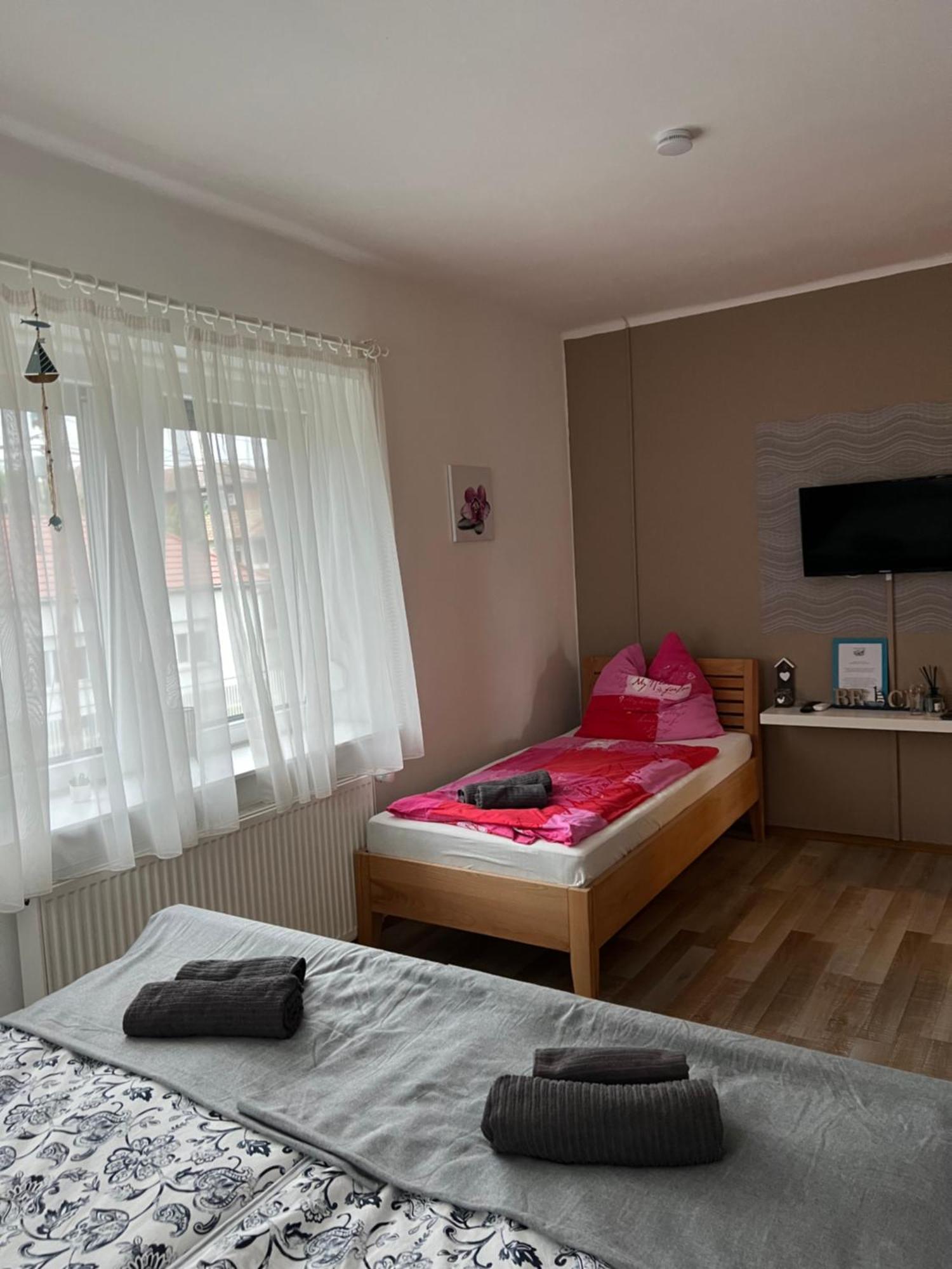 Szarkafeszek Hotel Keszthely Eksteriør billede